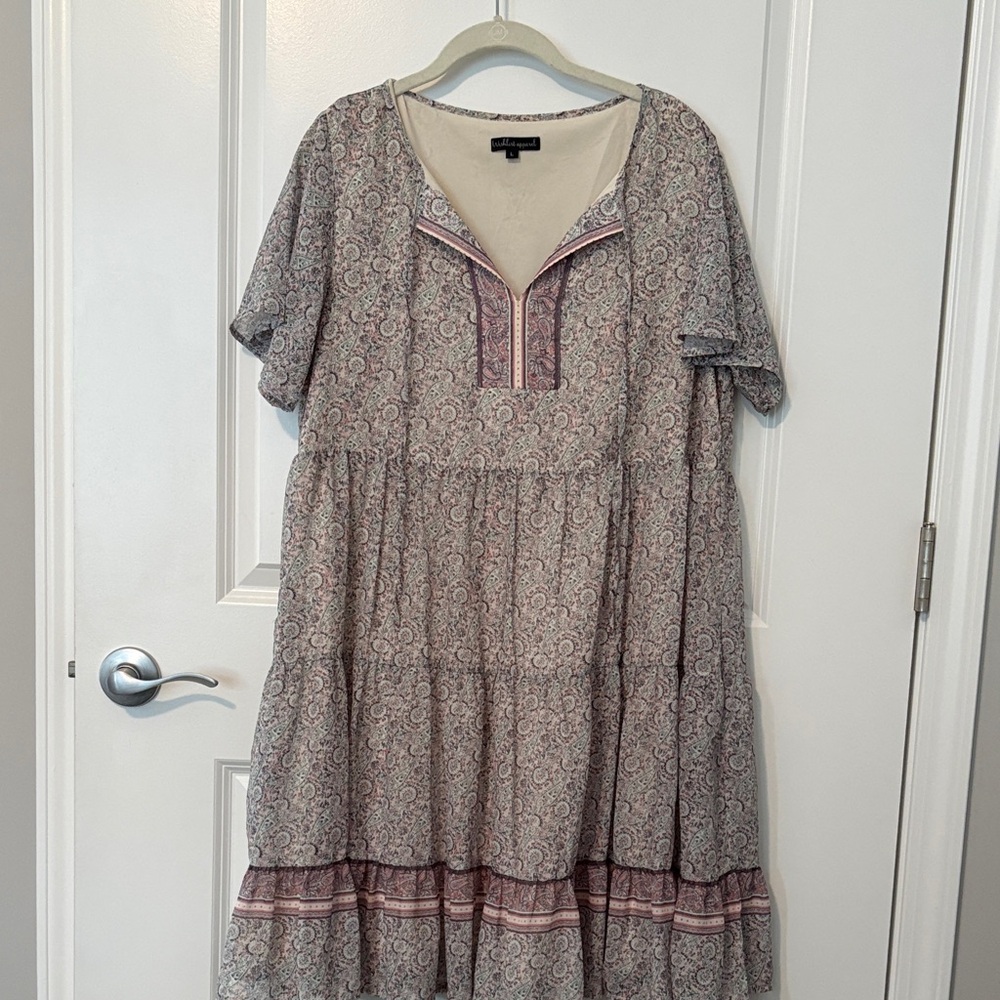 Wishlist Apparel Floral Patterned Dress—Size Large